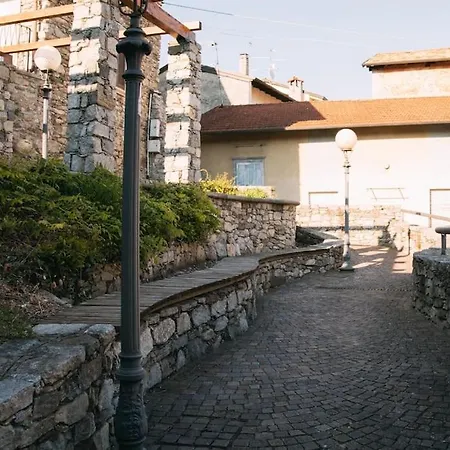 Διαμέρισμα Maggiore Terra +terrace